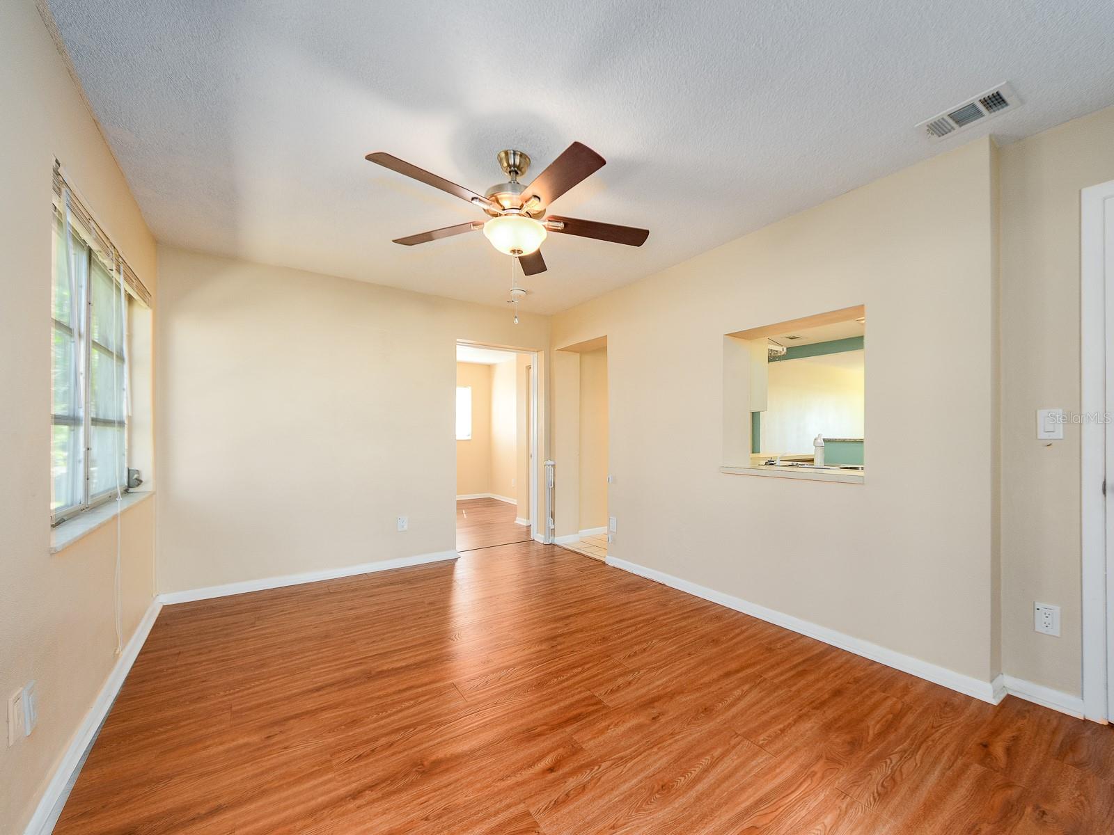 Image 11 of 30 For 9157 140th Way