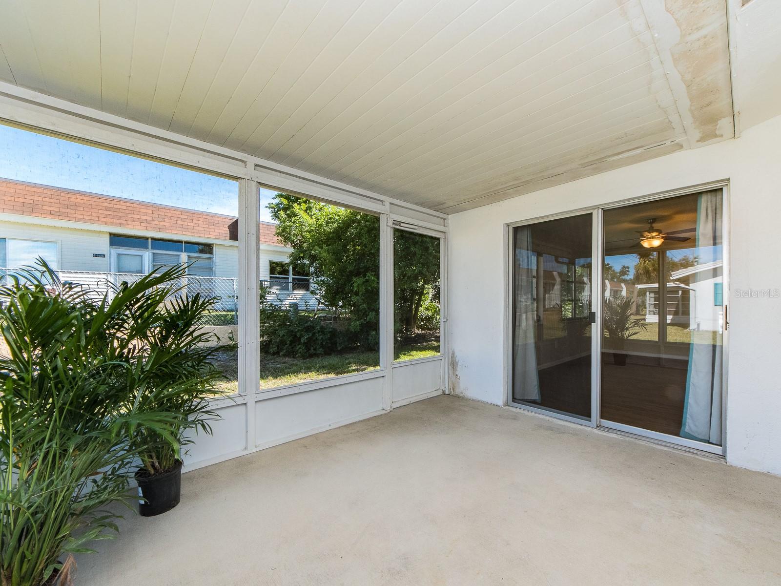 Image 14 of 30 For 9157 140th Way