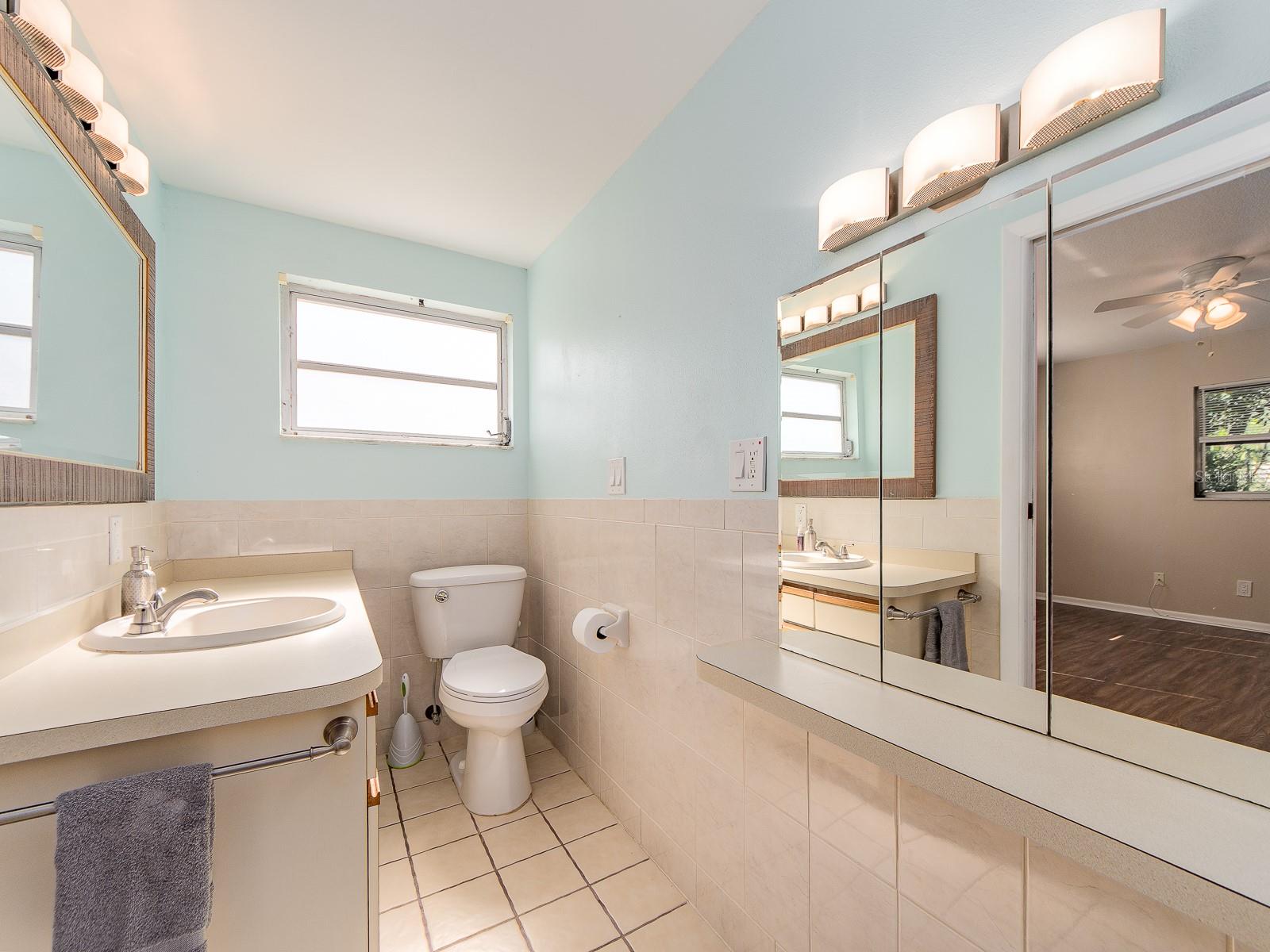 Image 17 of 30 For 9157 140th Way