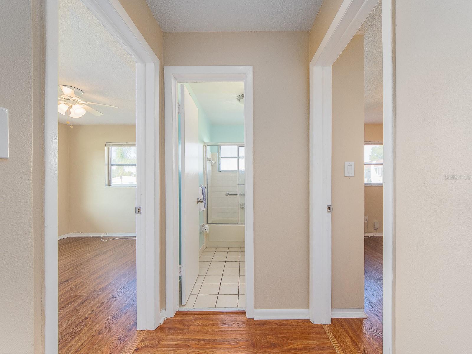 Image 20 of 30 For 9157 140th Way