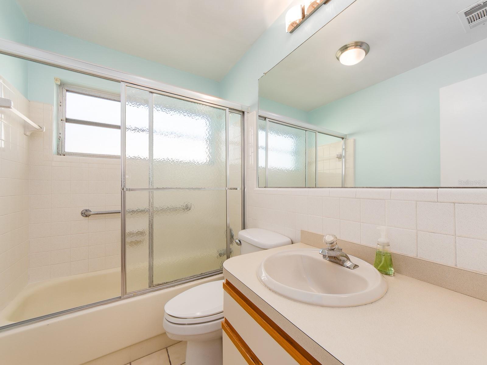 Image 24 of 30 For 9157 140th Way