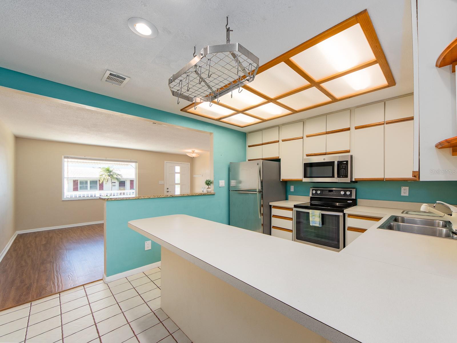 Image 9 of 30 For 9157 140th Way