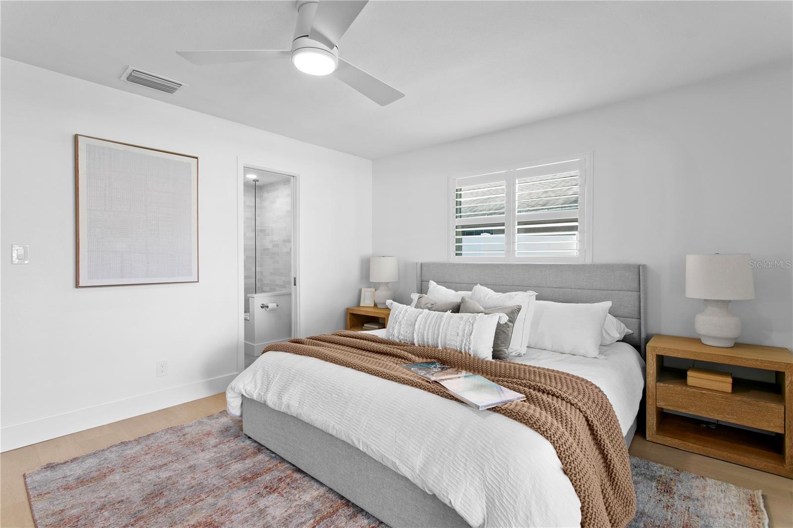 Image 21 of 88 For 1425 50th Avenue Ne