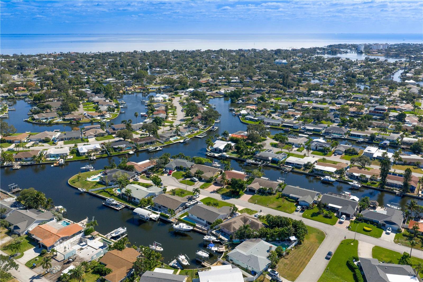 Image 47 of 88 For 1425 50th Avenue Ne