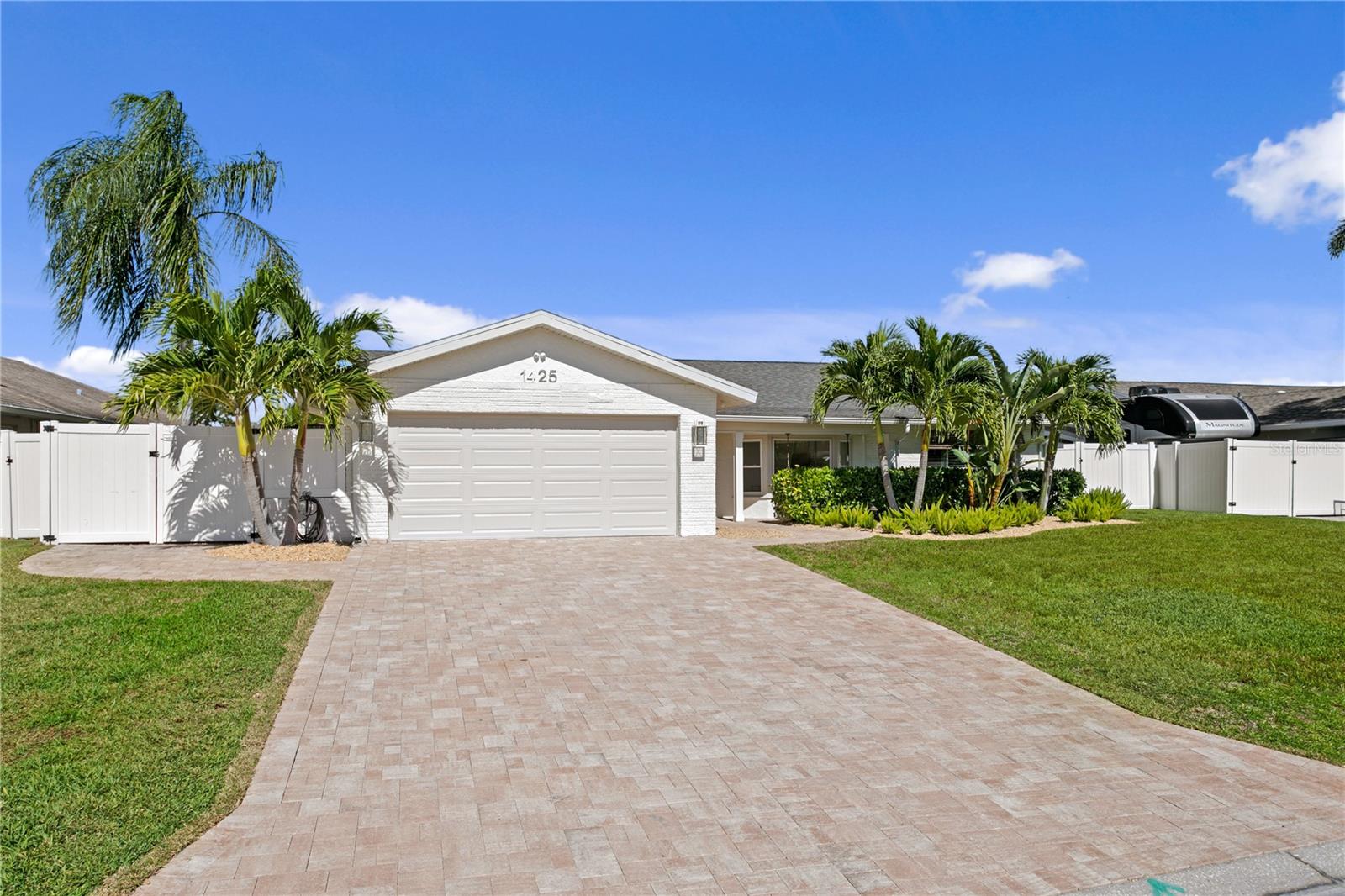 Image 62 of 88 For 1425 50th Avenue Ne