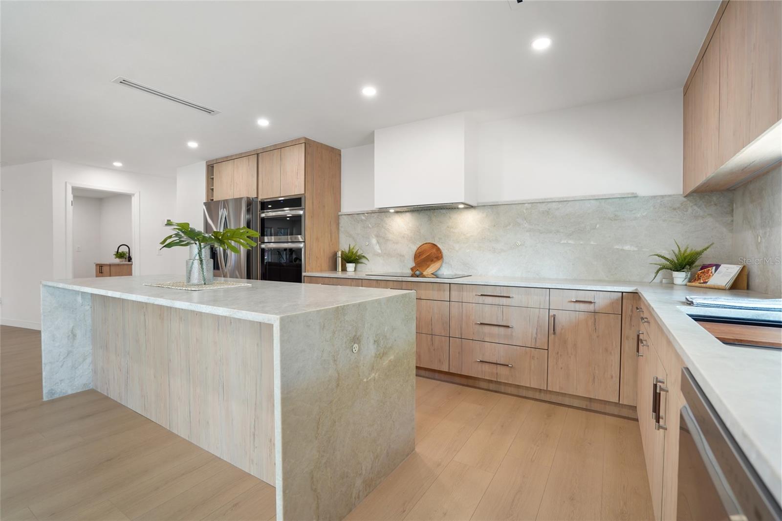 Image 13 of 38 For 1211 Stony Brook Lane