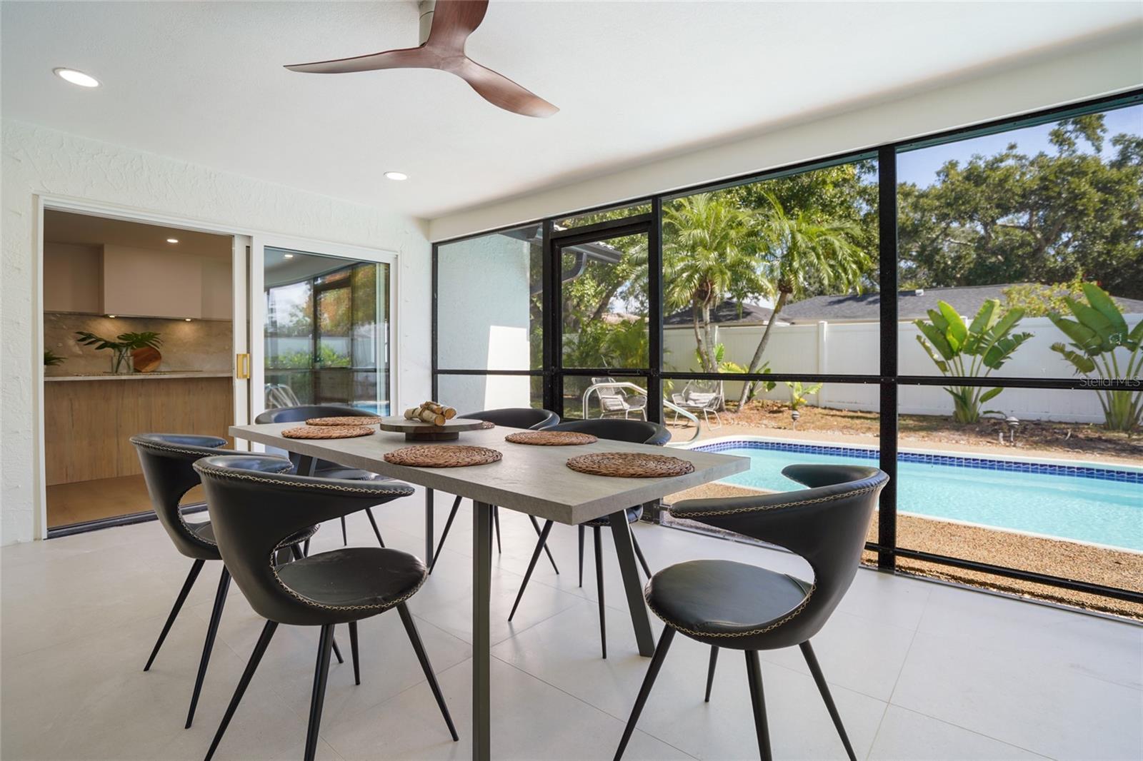 Image 14 of 38 For 1211 Stony Brook Lane