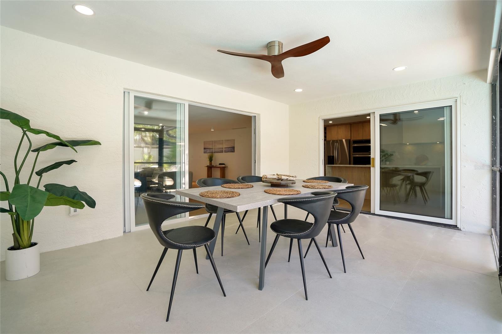 Image 15 of 38 For 1211 Stony Brook Lane