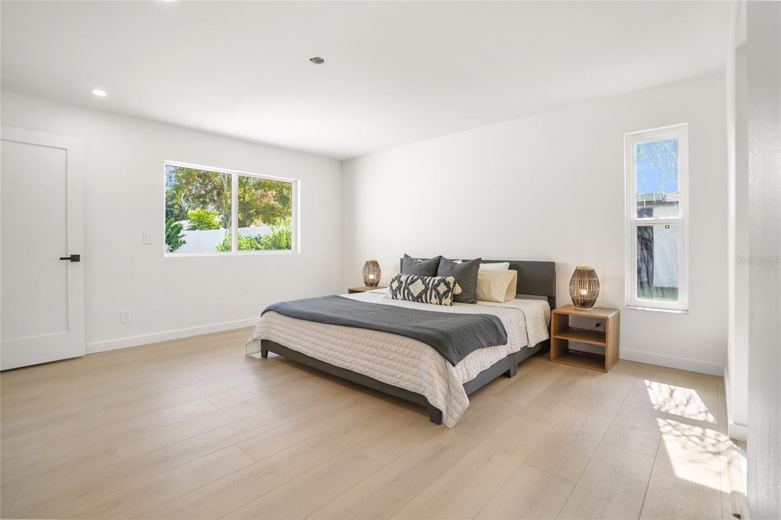 Image 19 of 38 For 1211 Stony Brook Lane