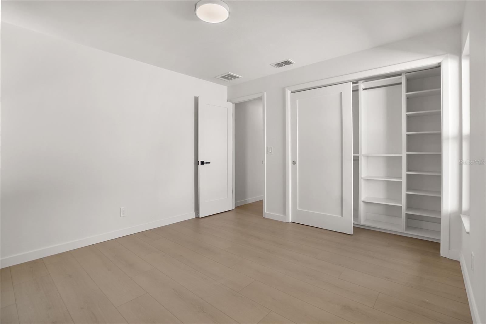 Image 29 of 38 For 1211 Stony Brook Lane