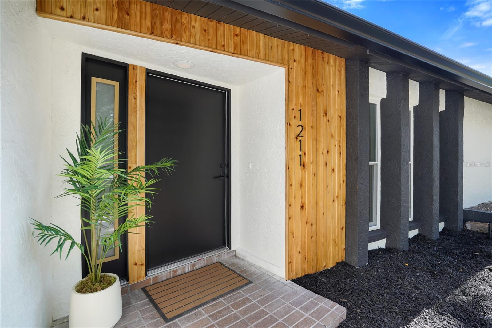 Image 35 of 38 For 1211 Stony Brook Lane