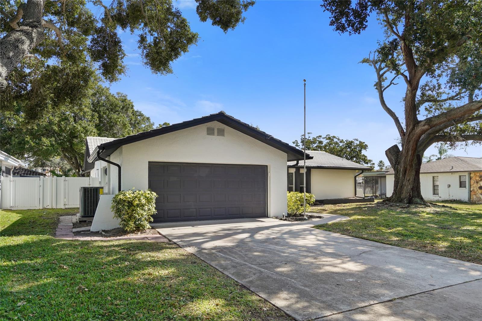 Image 36 of 38 For 1211 Stony Brook Lane