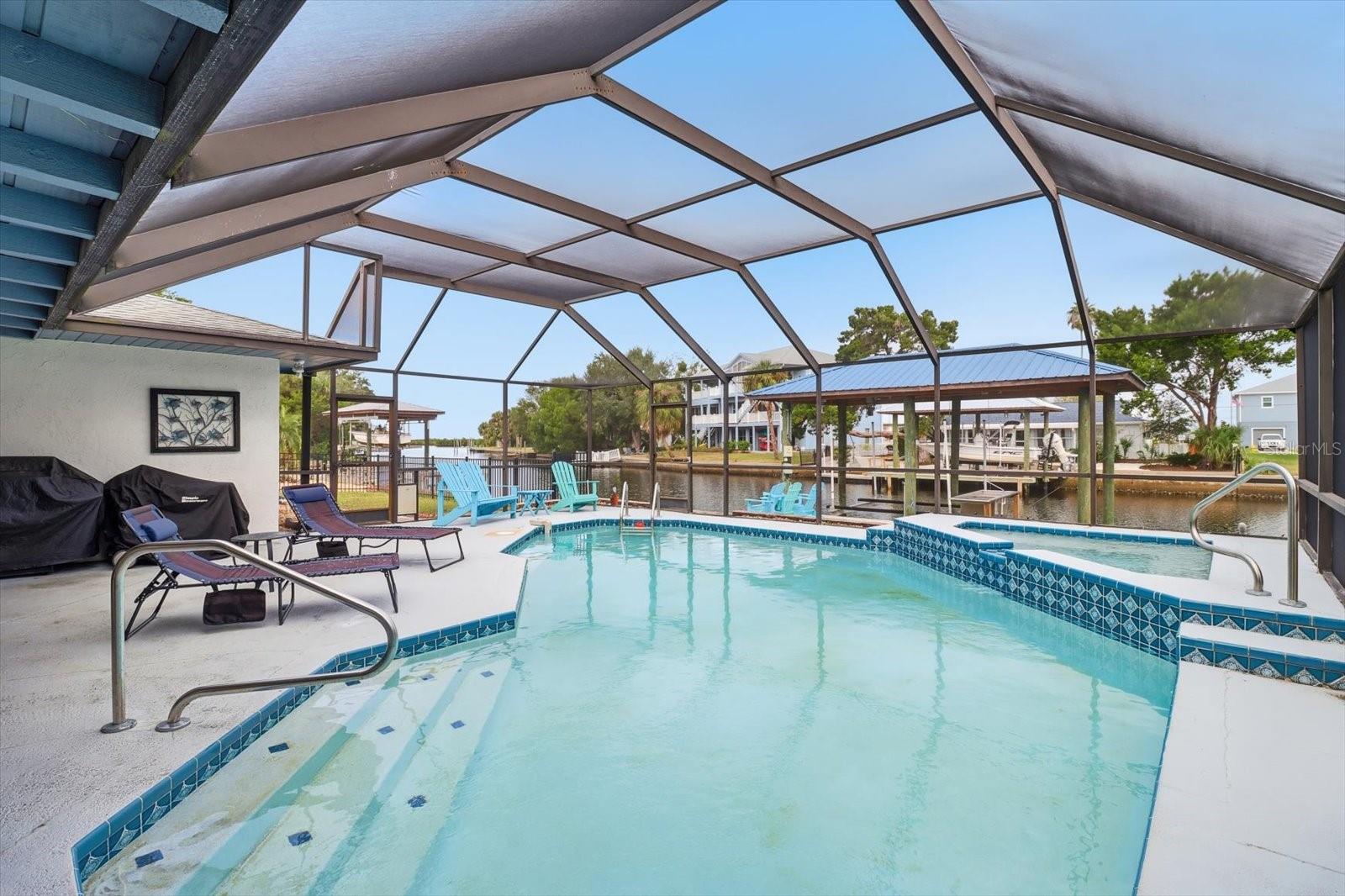 Listing photo id 30 for 11831 Sunnybrook Court