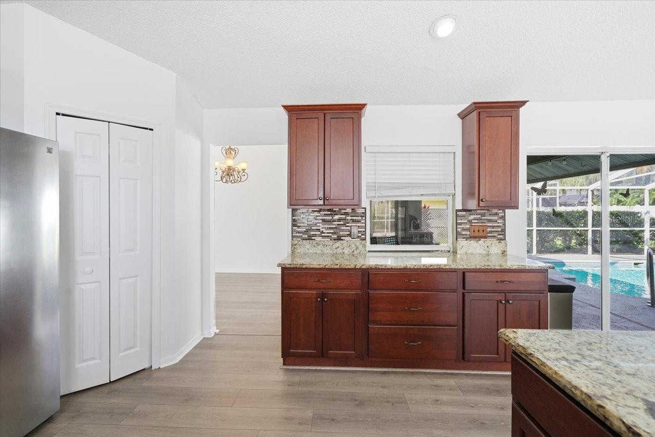 Image 11 of 32 For 3903 Yellow Finch Lane