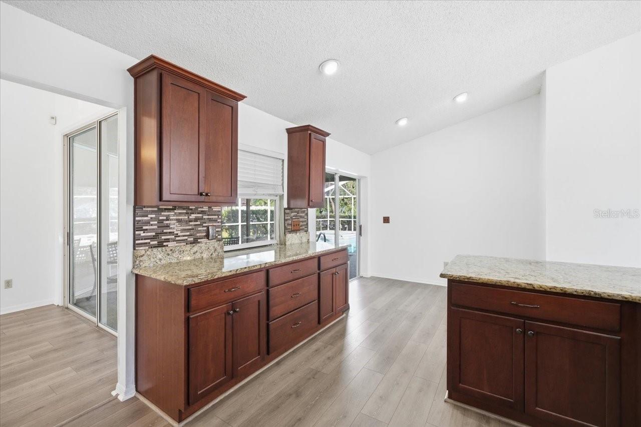 Image 12 of 32 For 3903 Yellow Finch Lane