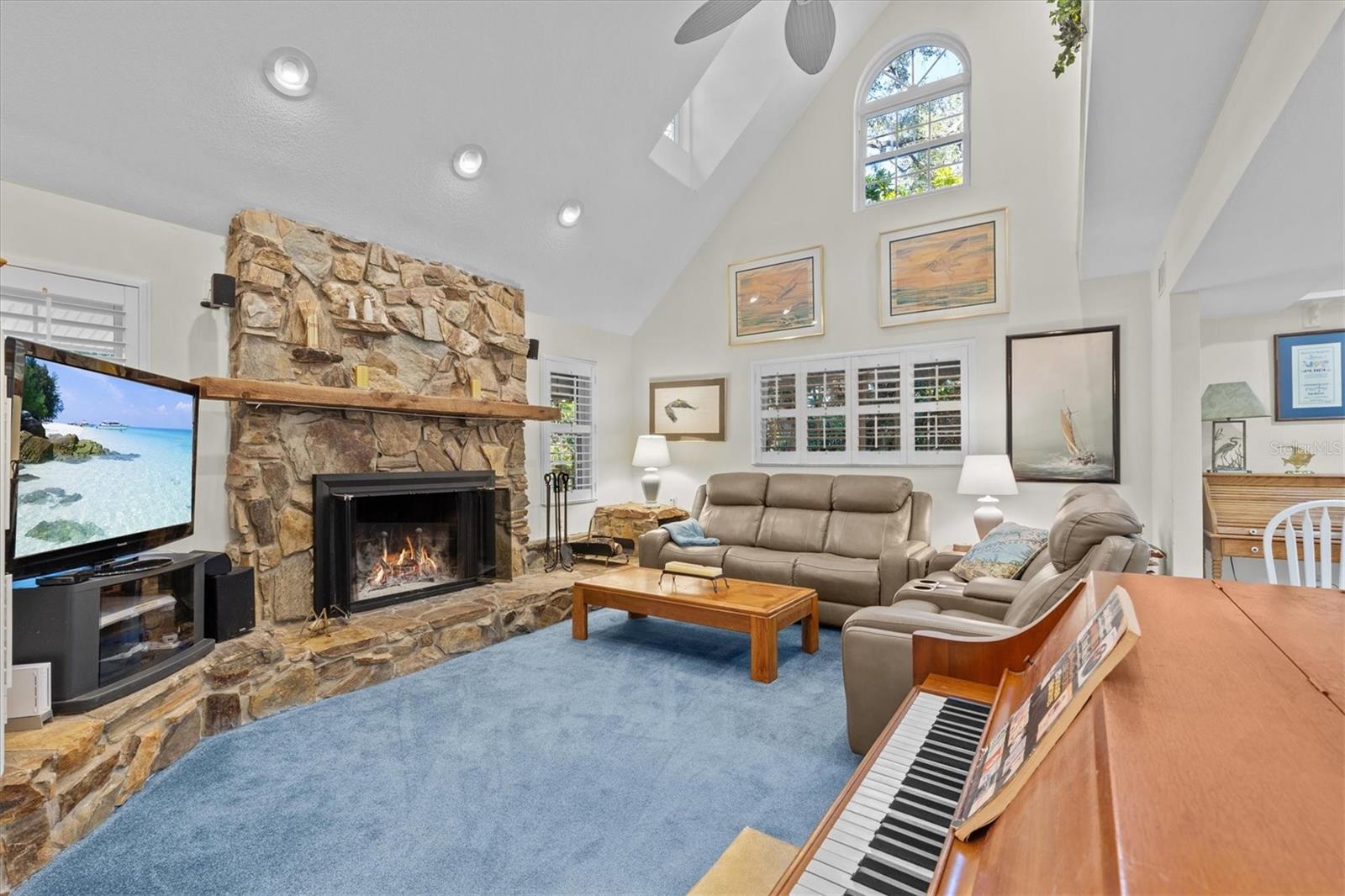 Image 23 of 91 For 250 Sage Road