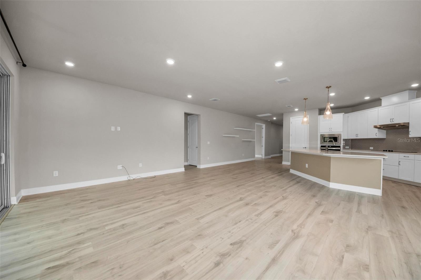 Image 11 of 43 For 1463 Gopher Loop