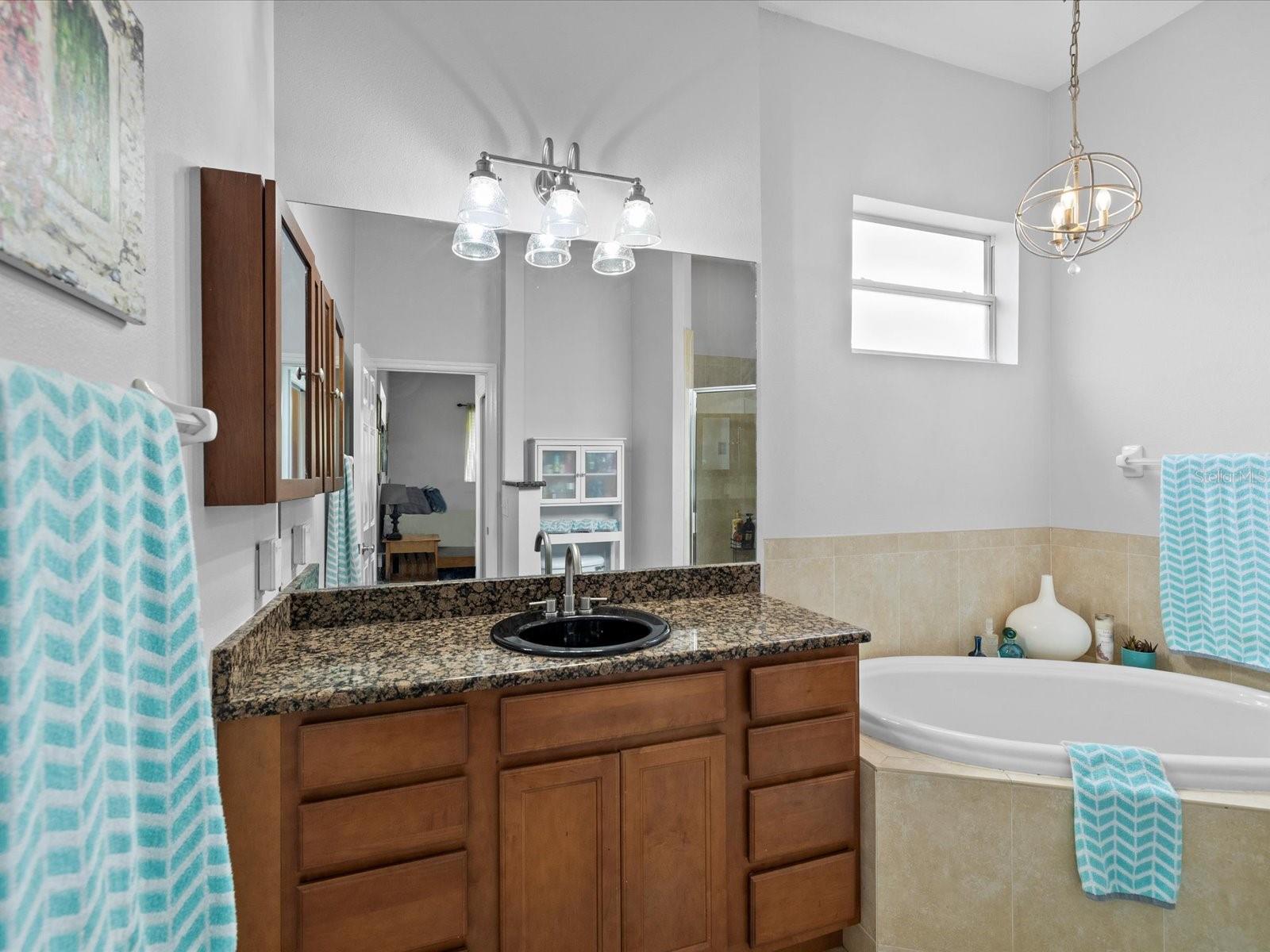 Listing photo id 22 for 404 Chelsea Street