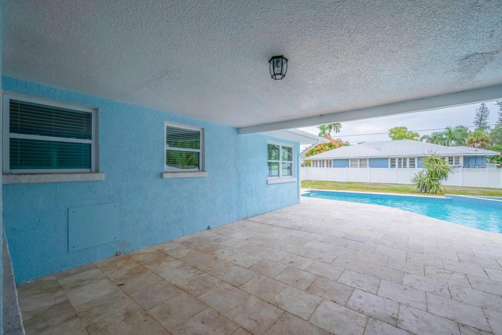 Image 21 of 51 For 1915 7th Avenue W