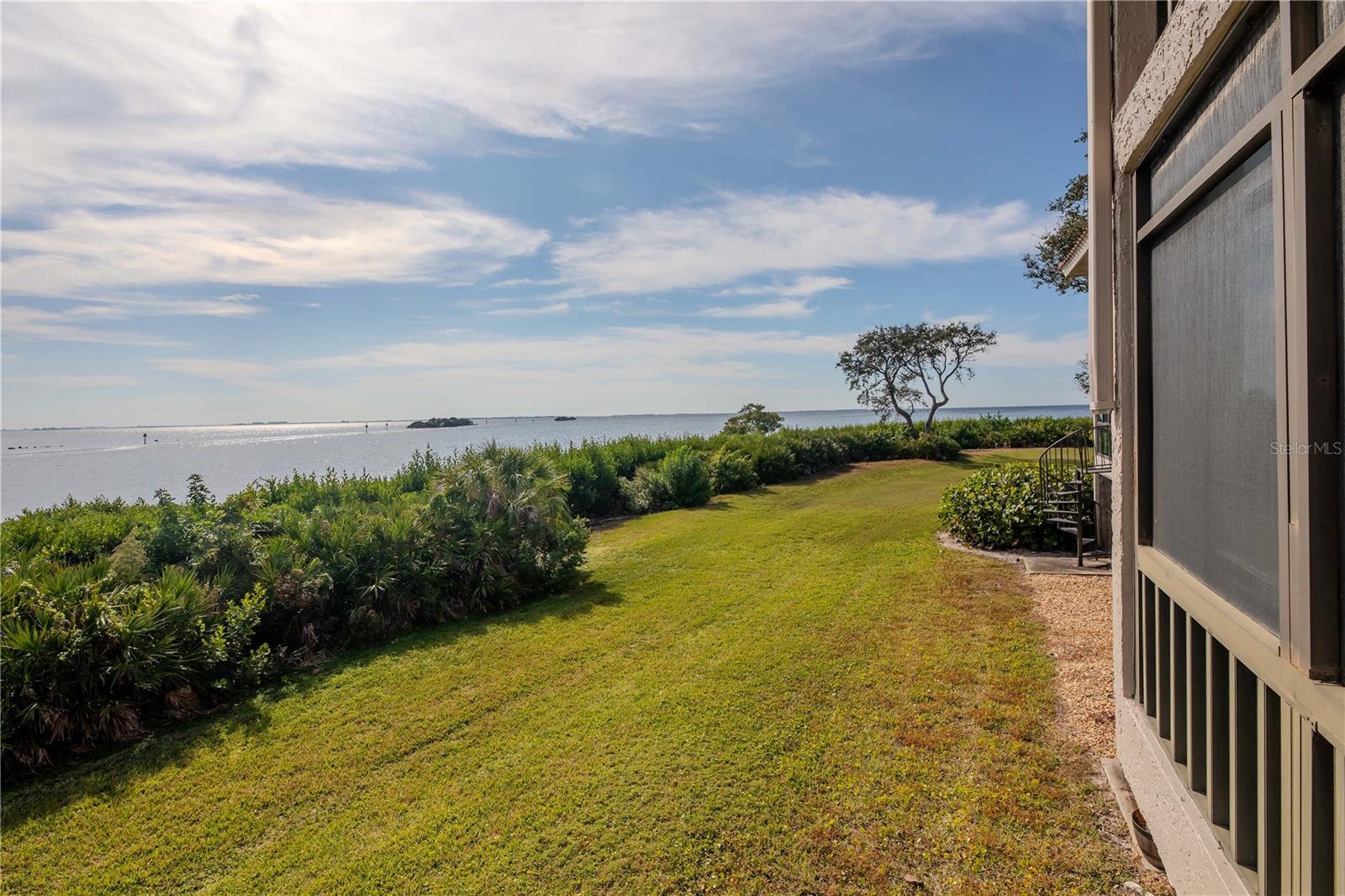 Image 28 of 30 For 1813 Mariner Drive 147