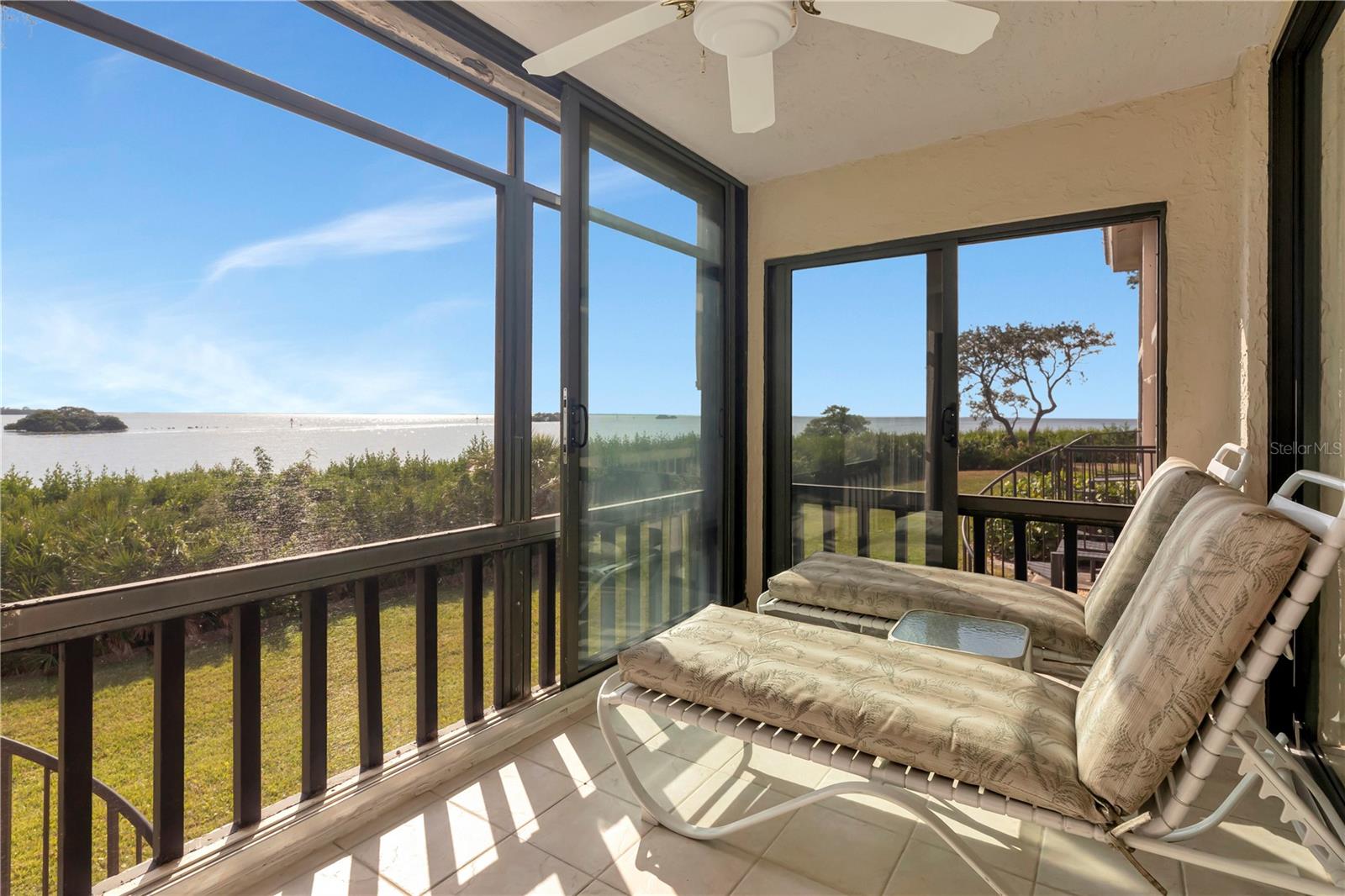 Image 3 of 30 For 1813 Mariner Drive 147