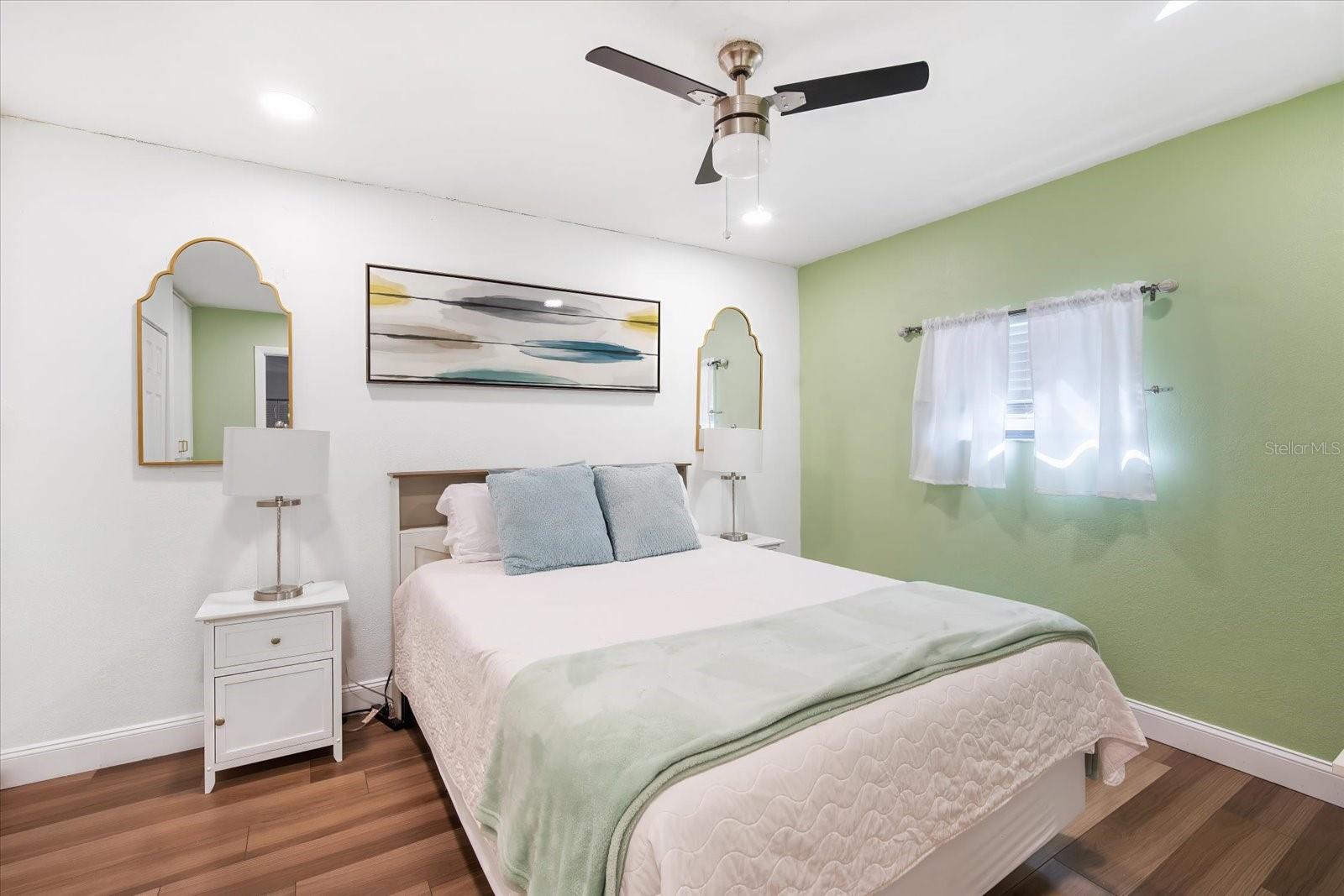 Listing photo id 14 for 7101 18th Street