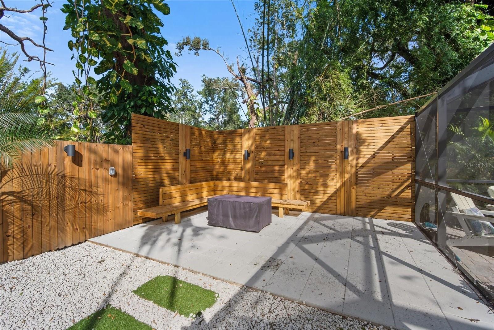 Listing photo id 23 for 7101 18th Street