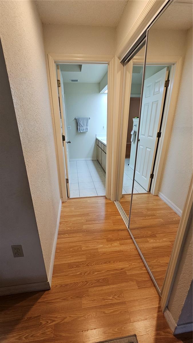 Image 33 of 96 For 2401 Country Trails Drive