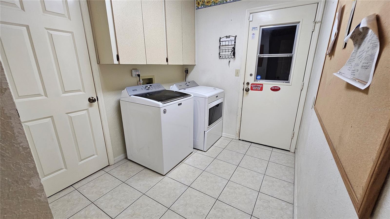 Image 50 of 96 For 2401 Country Trails Drive