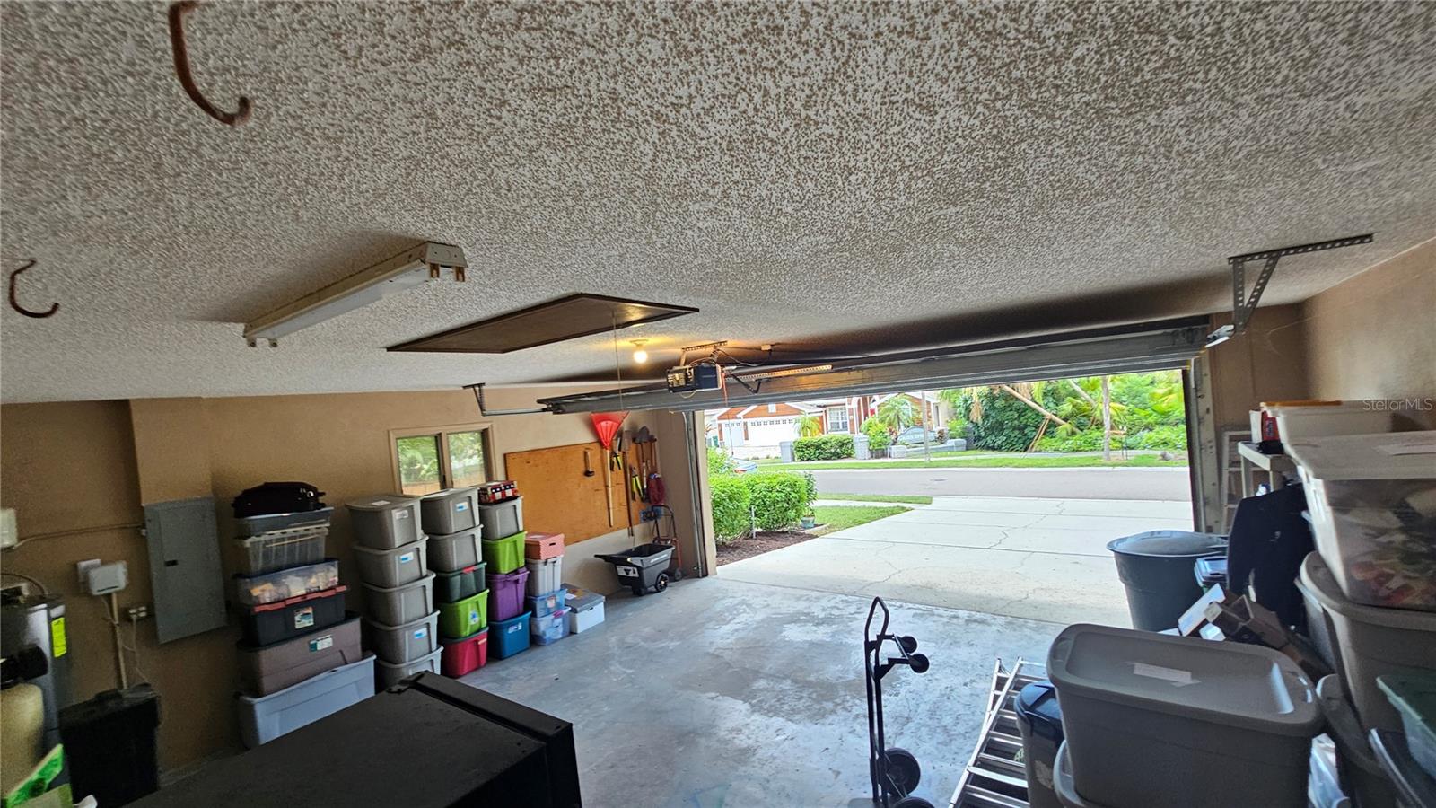 Image 53 of 96 For 2401 Country Trails Drive