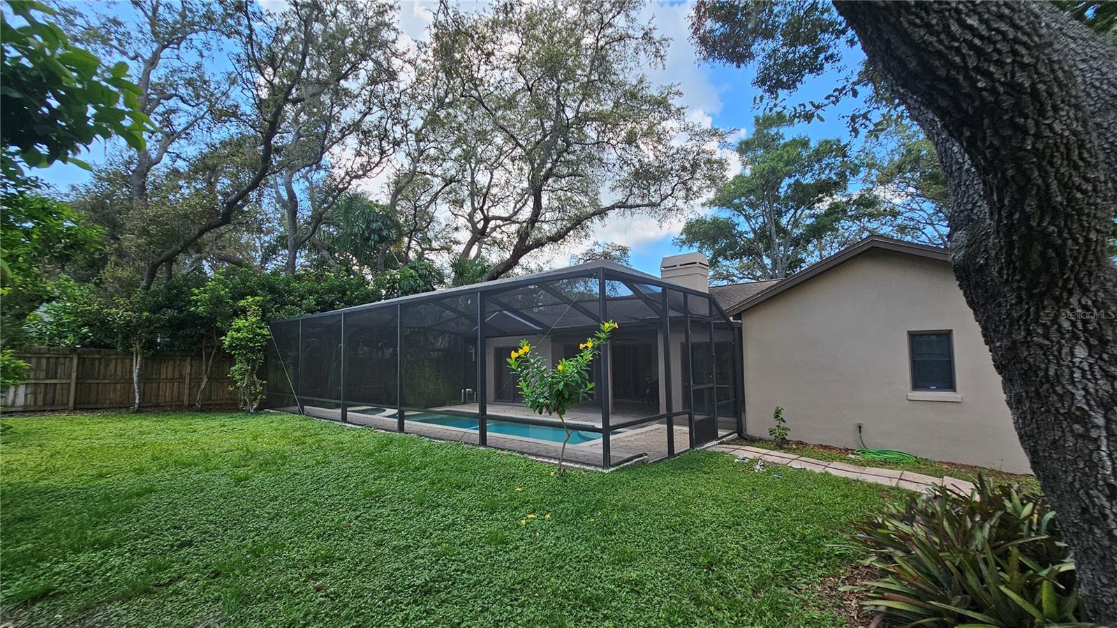 Image 60 of 96 For 2401 Country Trails Drive