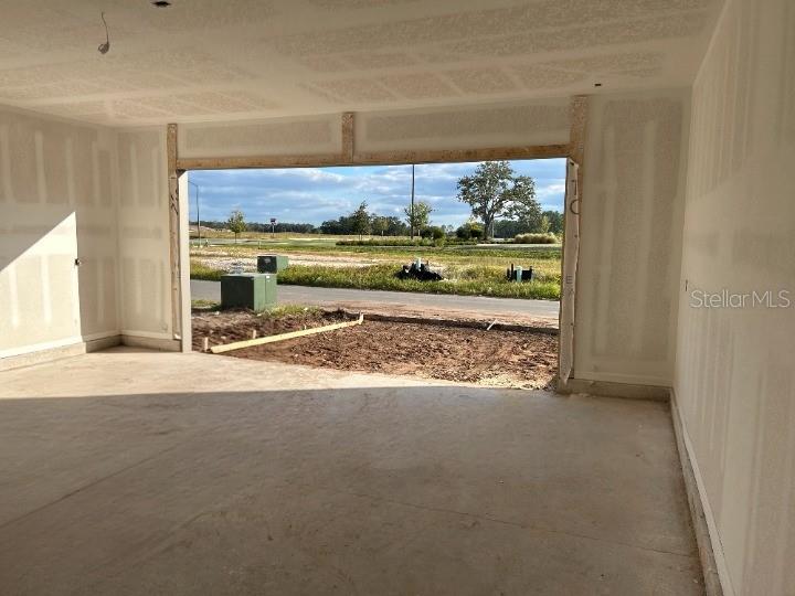 Image 27 of 48 For 6644 Wake Street