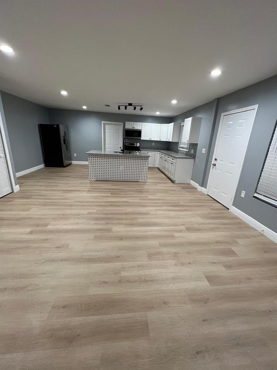 Image 2 of 15 For 2211 54th Avenue Drive W