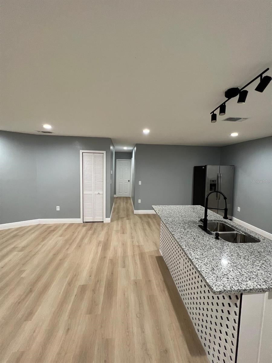 Image 5 of 15 For 2211 54th Avenue Drive W