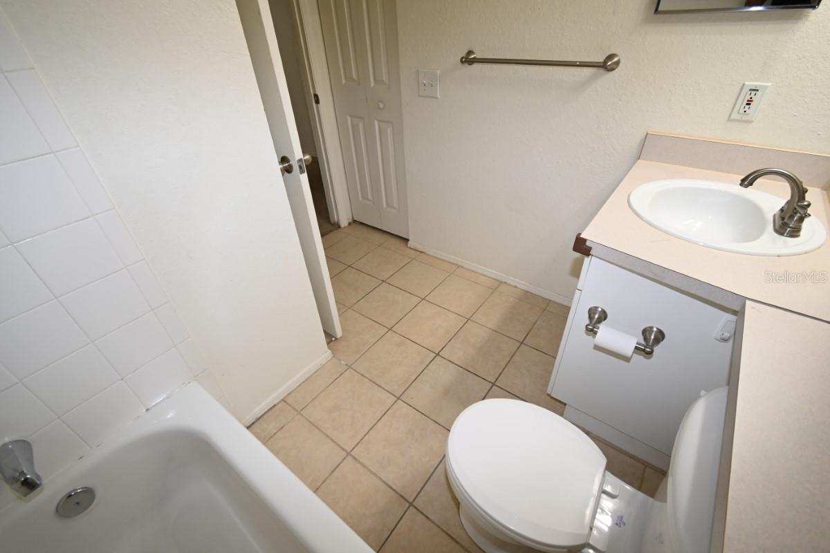 Image 11 of 34 For 36100 Lake Chase Boulevard 101