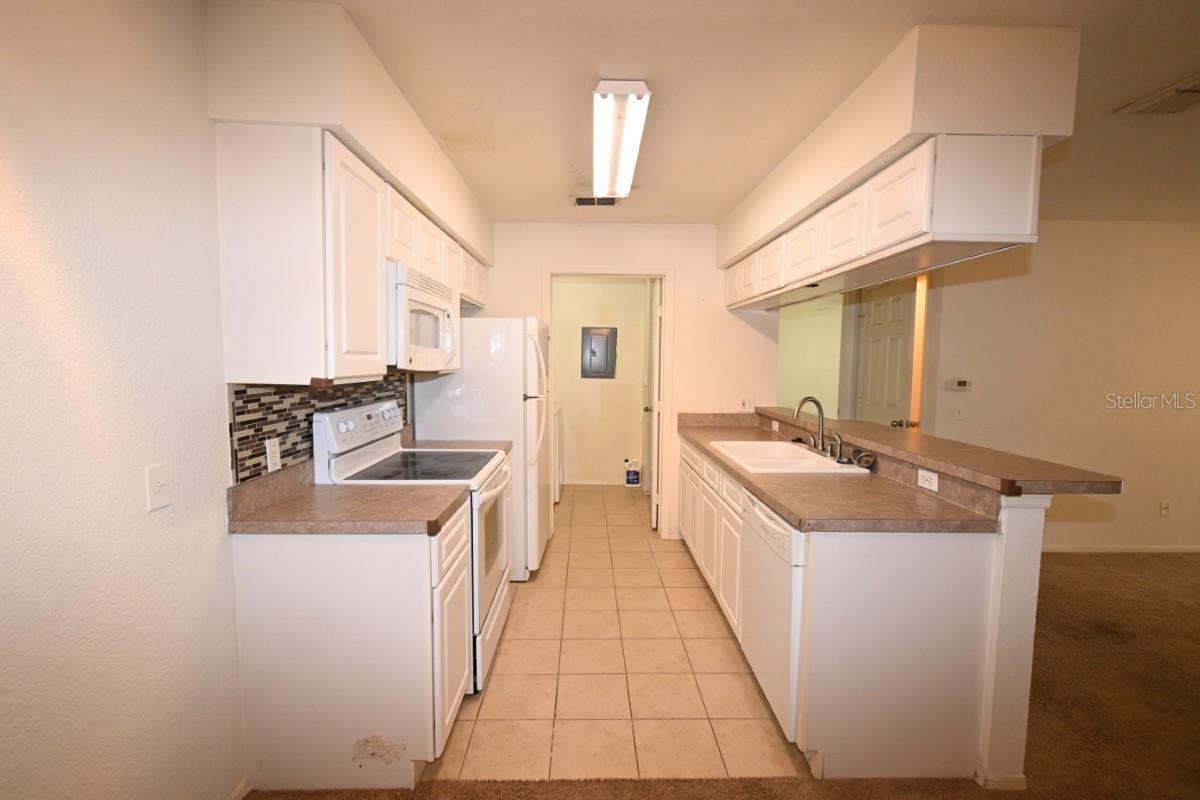 Image 6 of 34 For 36100 Lake Chase Boulevard 101