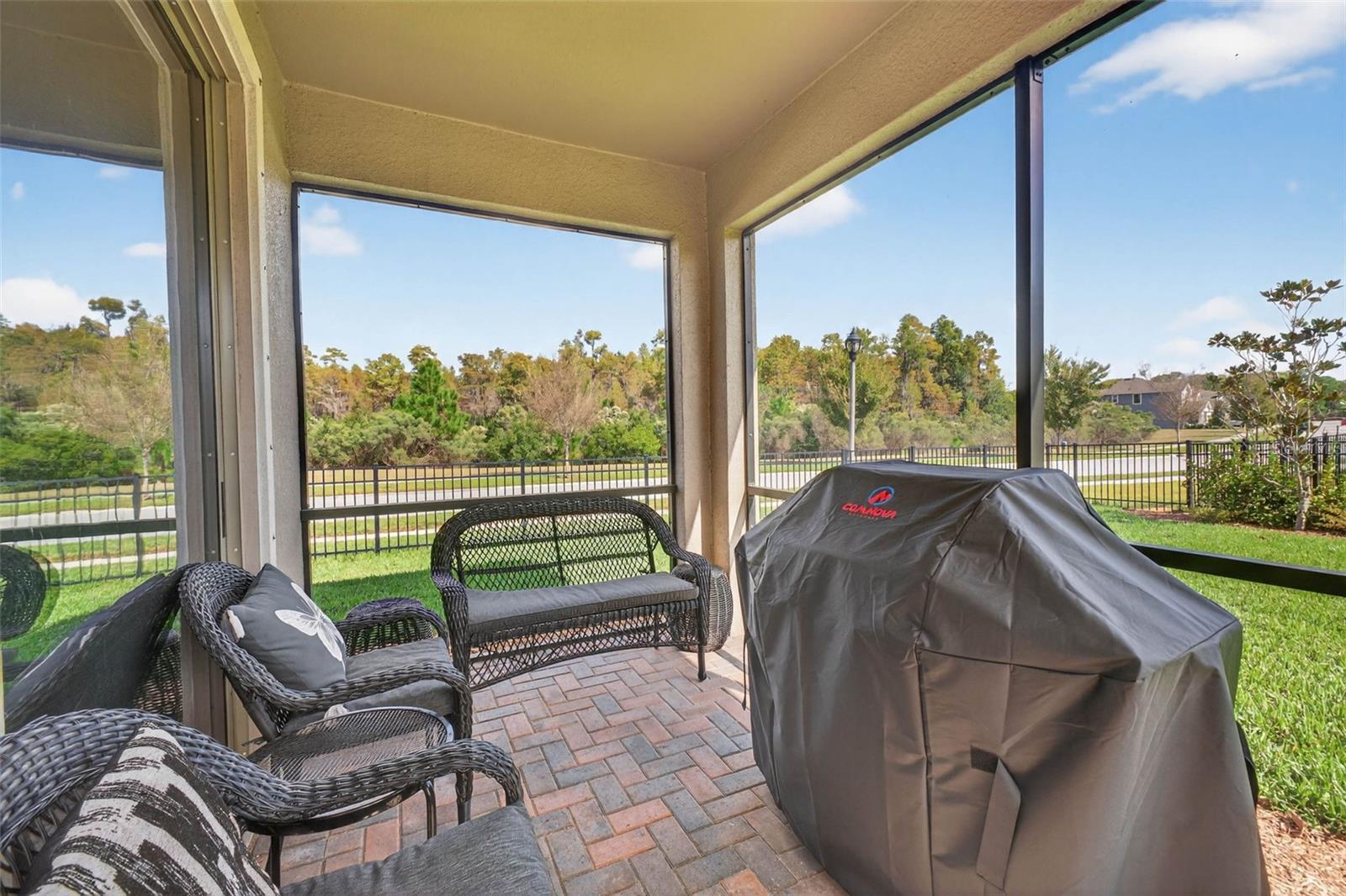 Listing photo id 58 for 3999 Cadence Loop