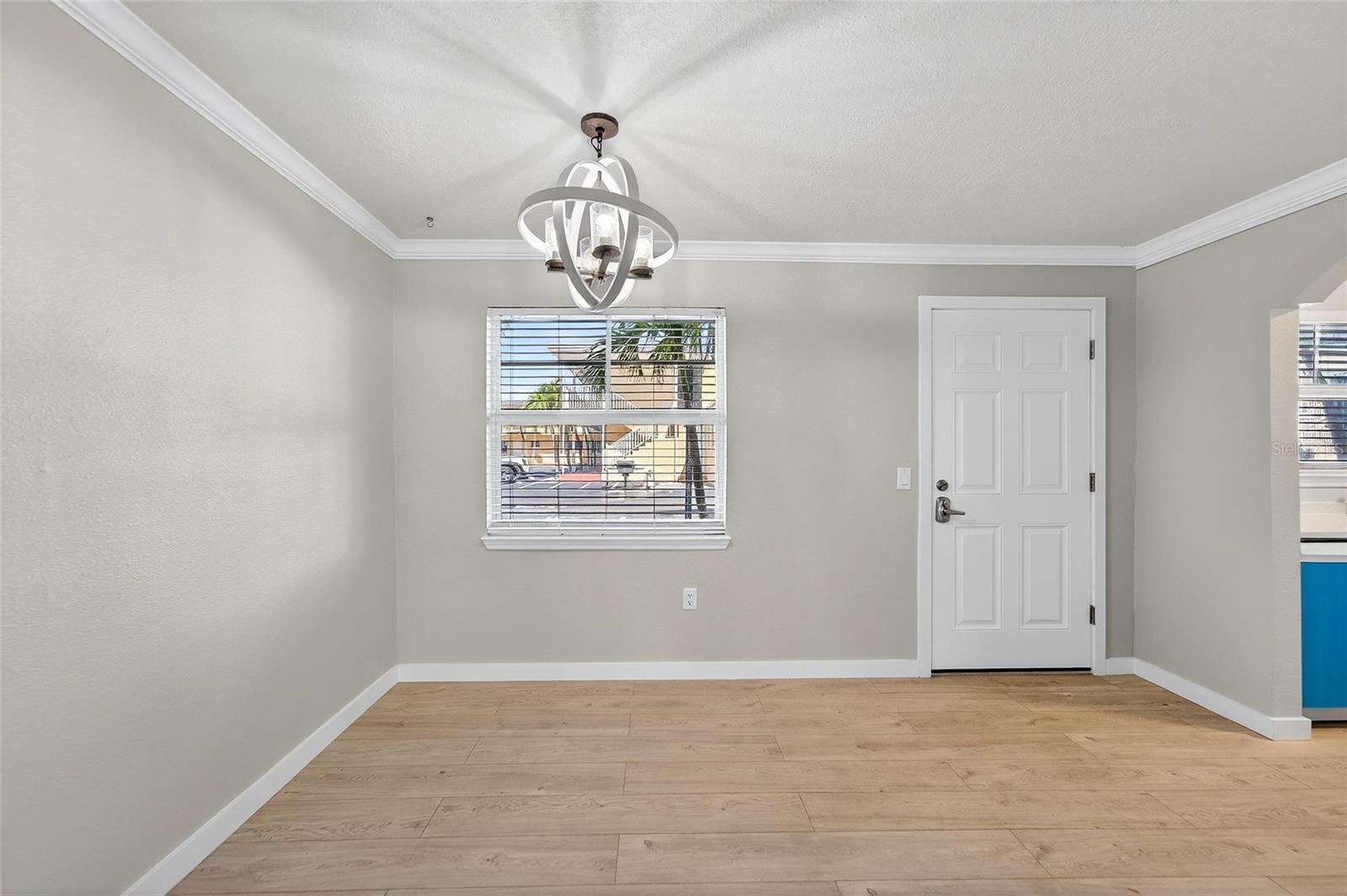 Image 13 of 86 For 19714 Gulf Blvd