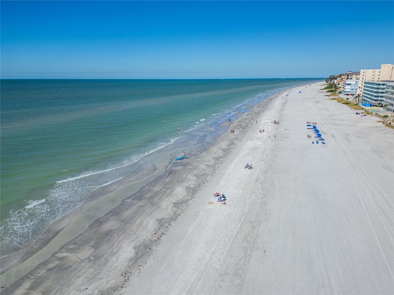 Image 26 of 86 For 19714 Gulf Blvd