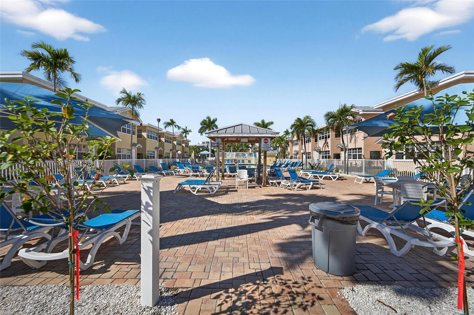 Image 37 of 86 For 19714 Gulf Blvd