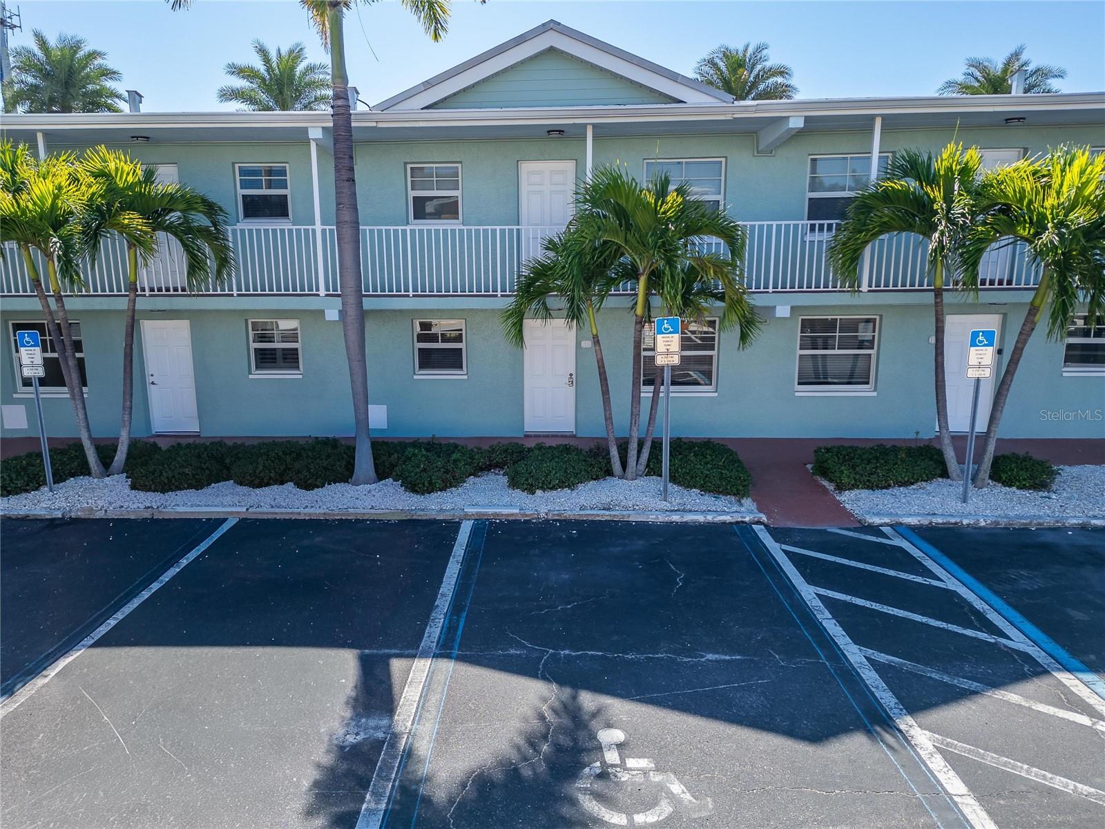 Image 66 of 86 For 19714 Gulf Blvd