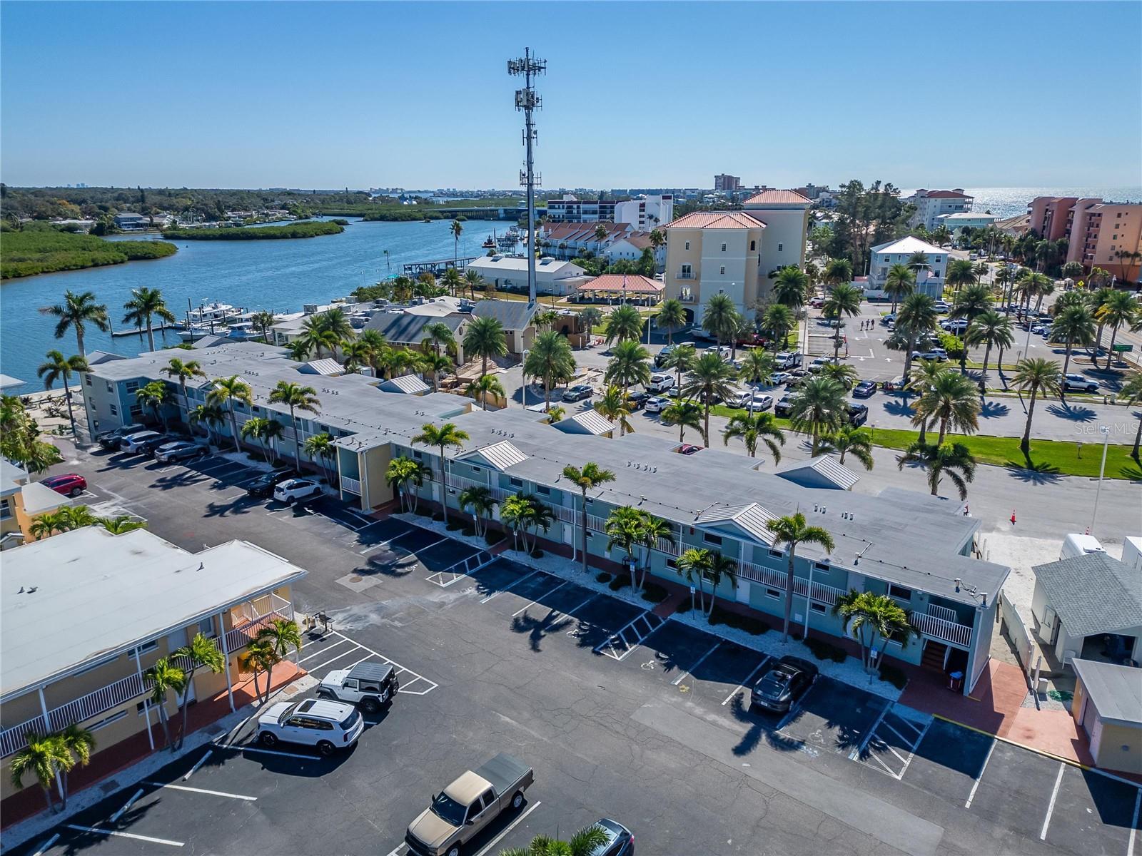 Image 68 of 86 For 19714 Gulf Blvd