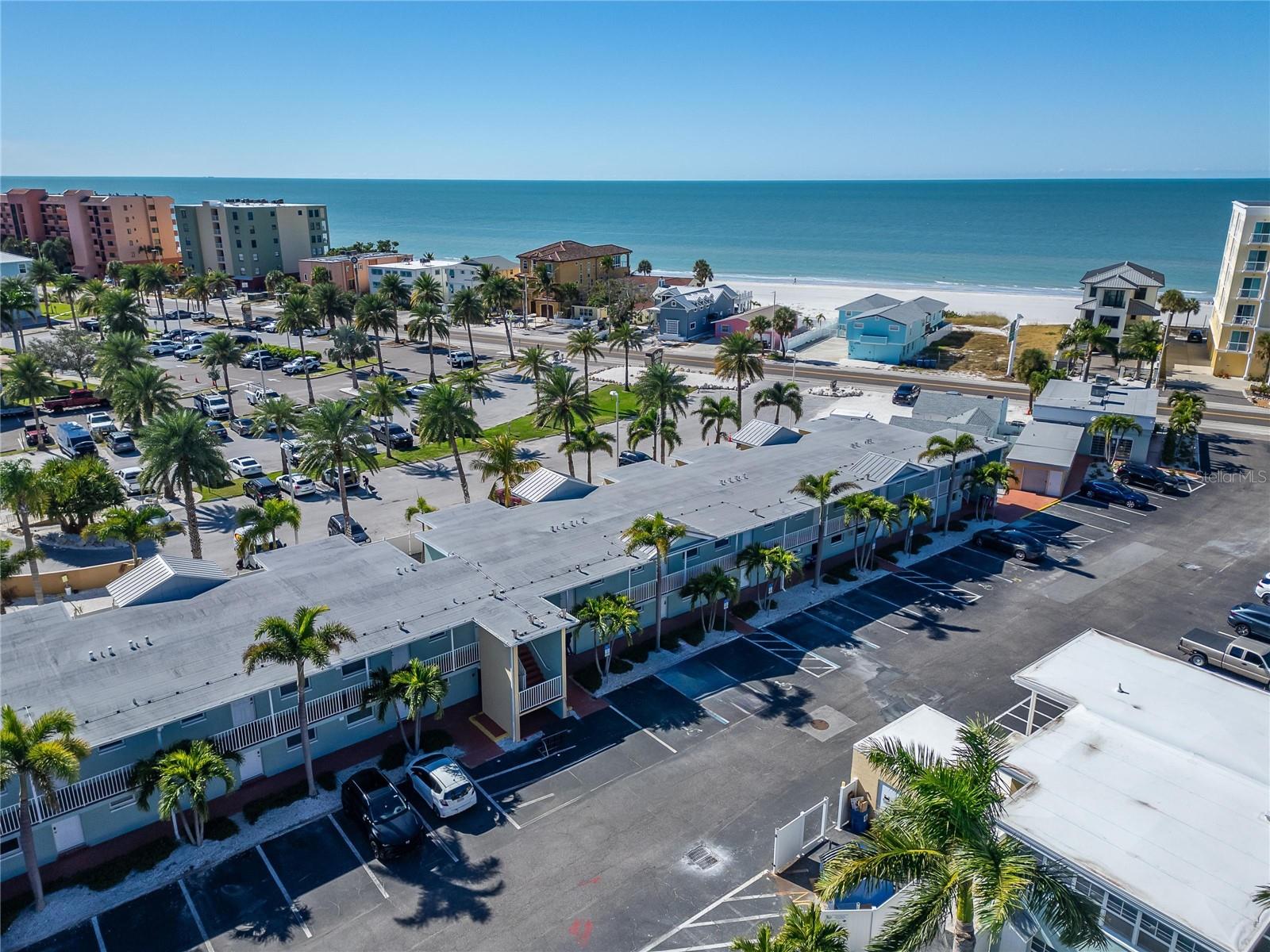 Image 70 of 86 For 19714 Gulf Blvd