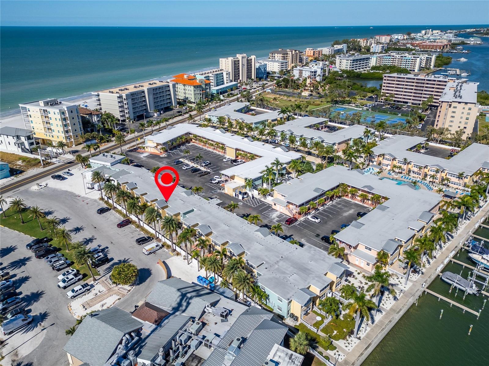 Image 77 of 86 For 19714 Gulf Blvd