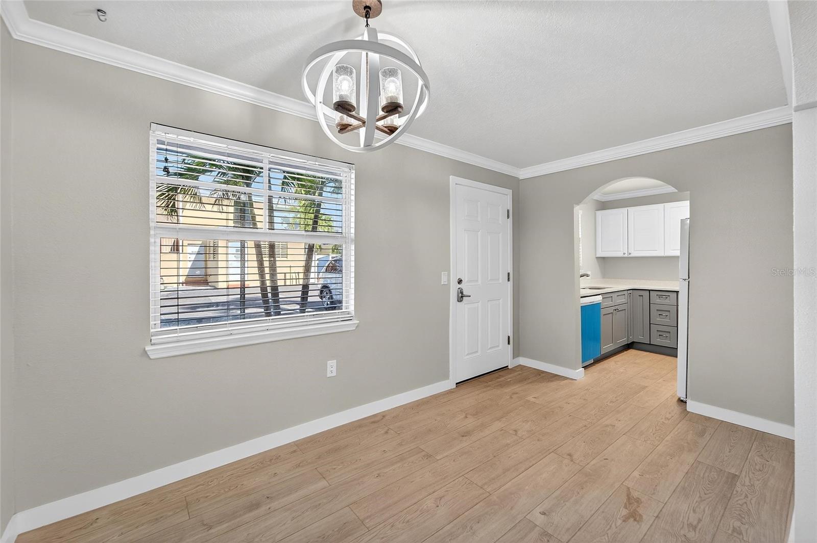 Image 8 of 86 For 19714 Gulf Blvd