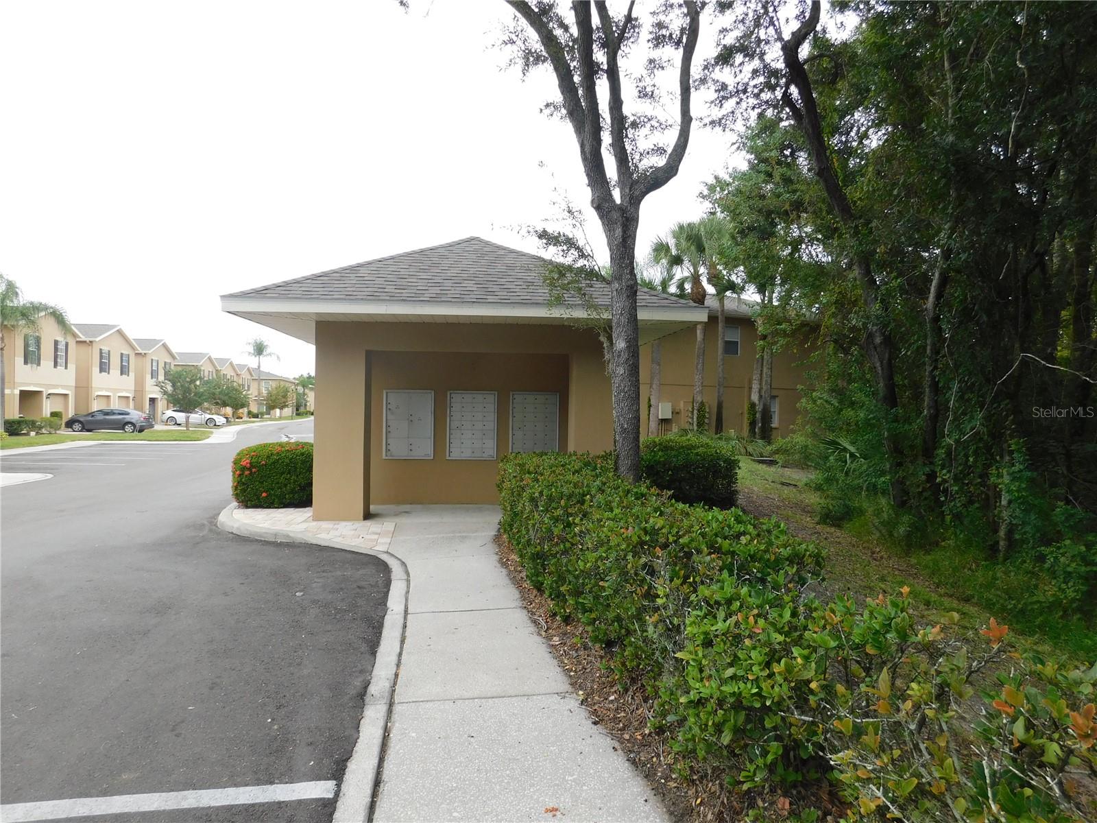 Image 22 of 24 For 8517 Edgewater Place Boulevard