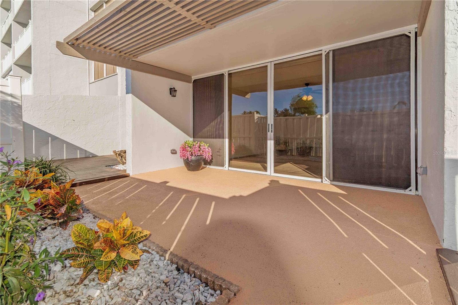 Image 2 of 48 For 500 Treasure Island Causeway 101