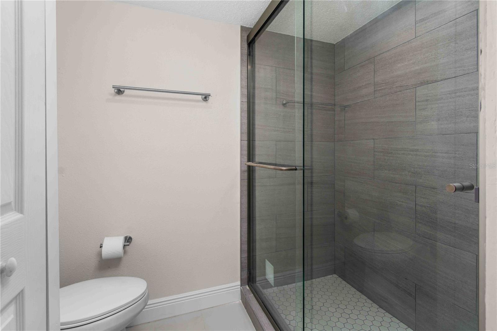 Image 22 of 48 For 500 Treasure Island Causeway 101