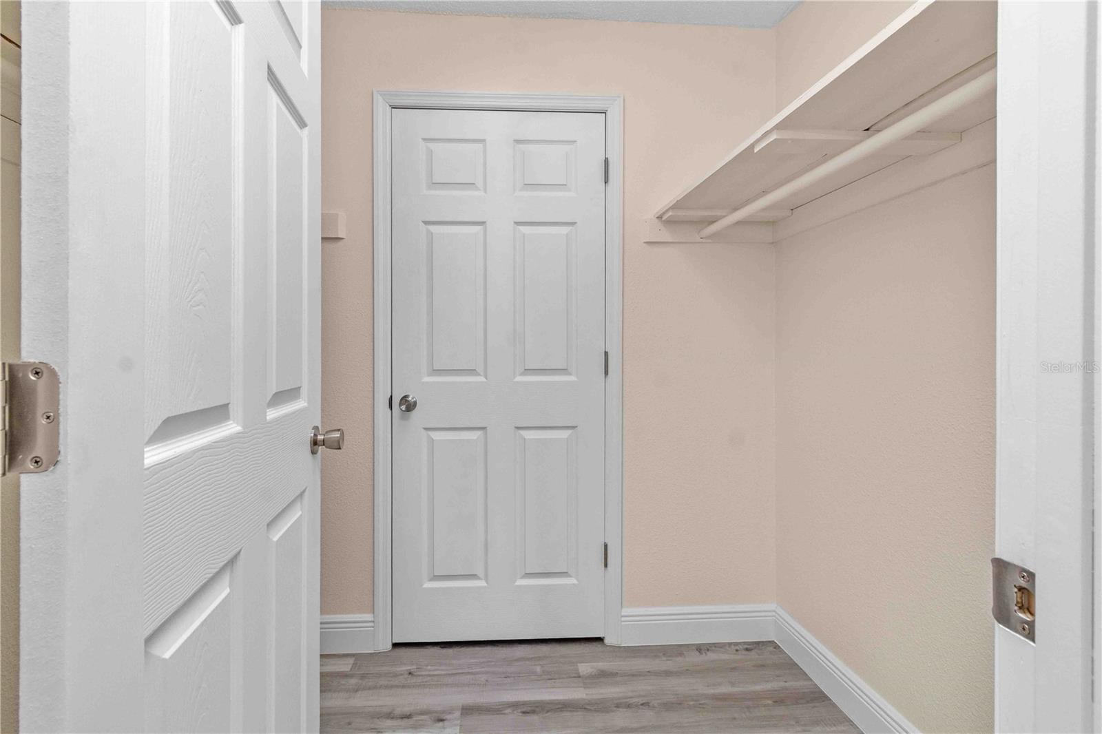 Image 30 of 48 For 500 Treasure Island Causeway 101