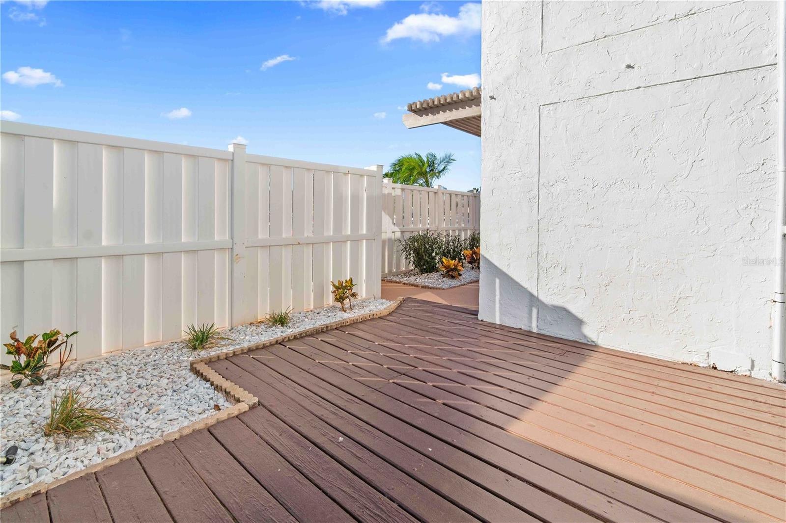 Image 36 of 48 For 500 Treasure Island Causeway 101